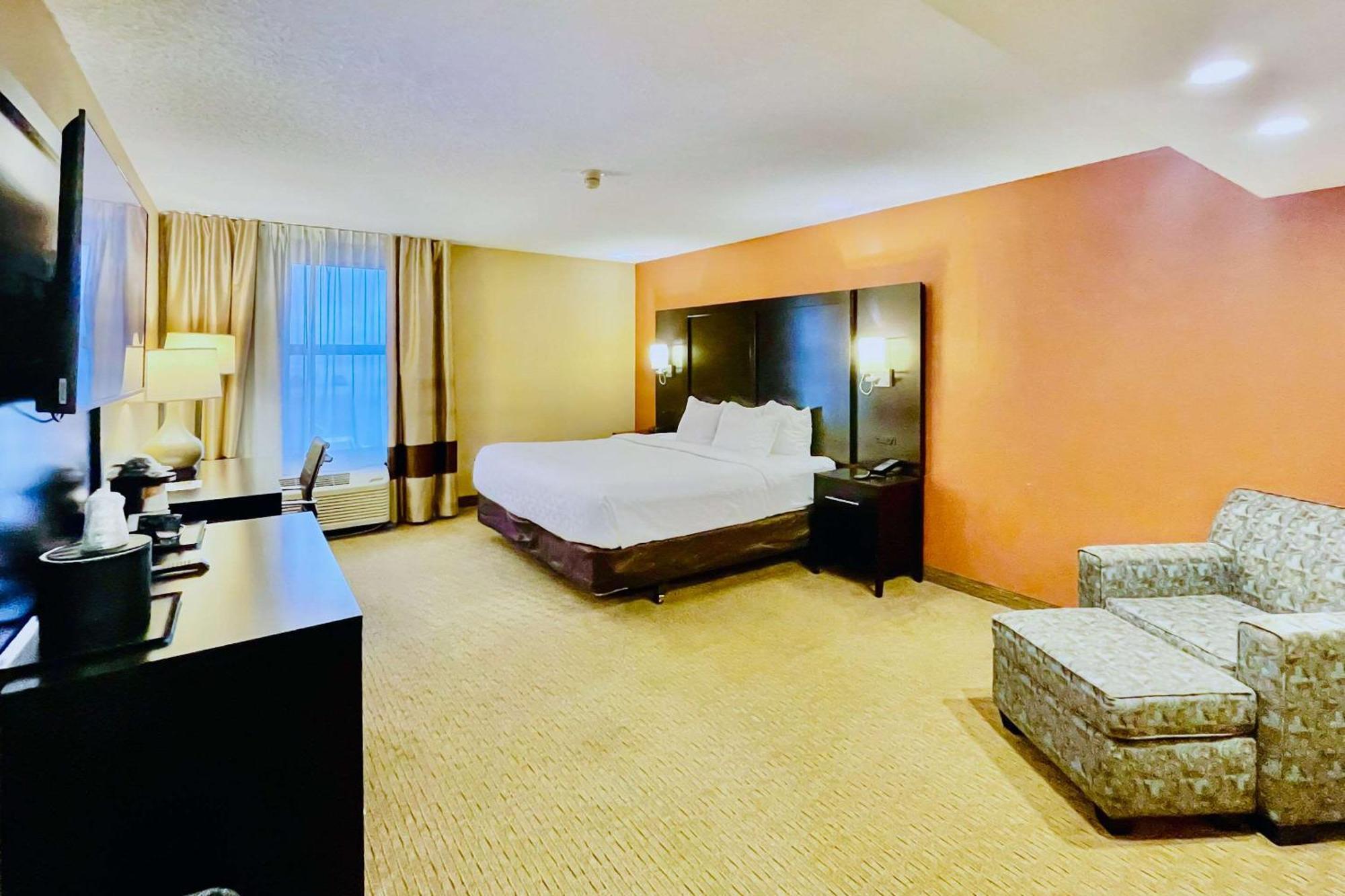 Clarion Inn & Suites Evansville Esterno foto